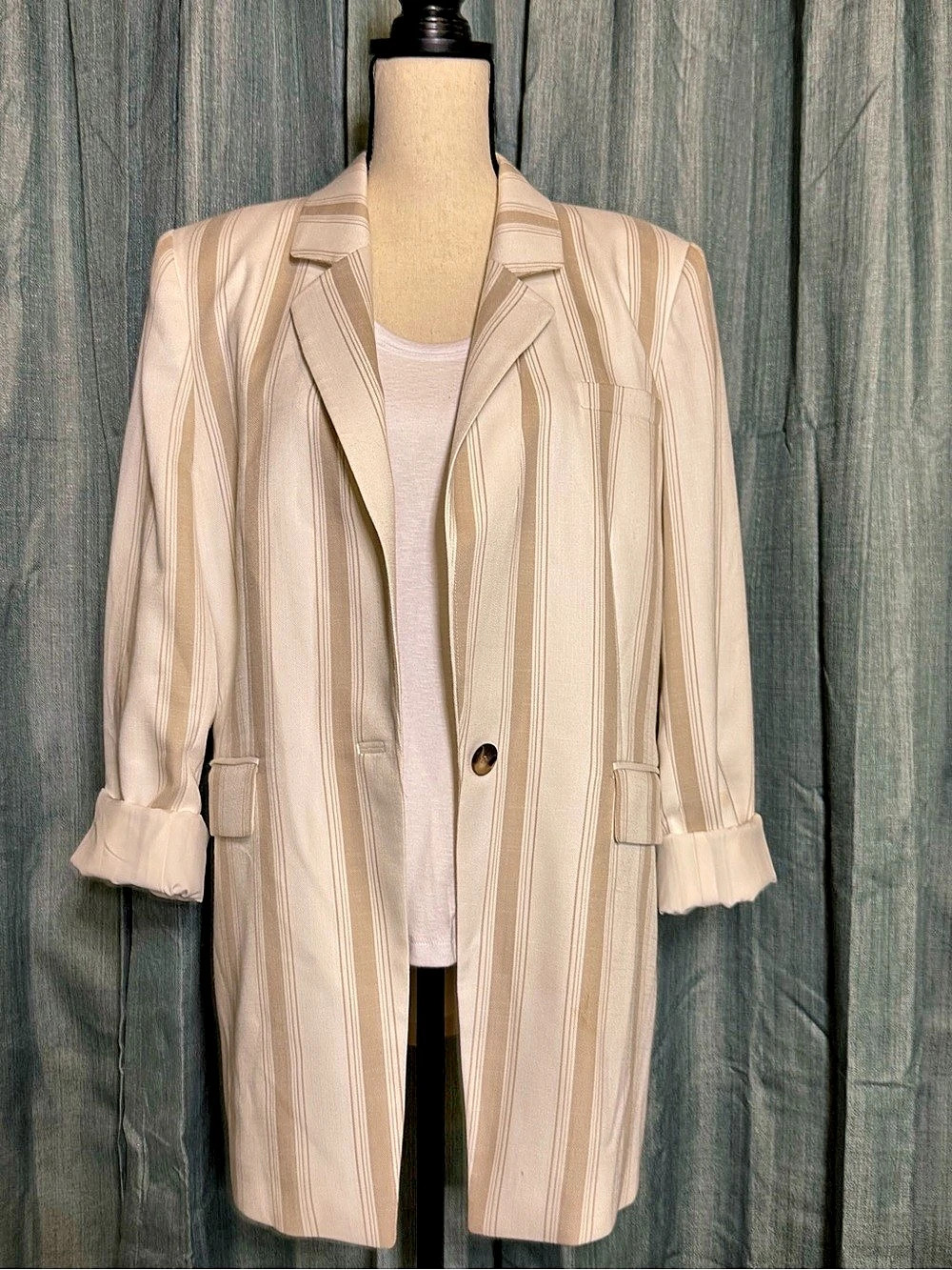 Alex Marie Striped Blazer in Cream Size 14